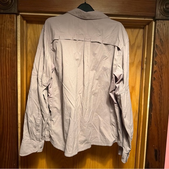 REI Mauve Button Up Size 2XL Womens - Picture 3 of 4